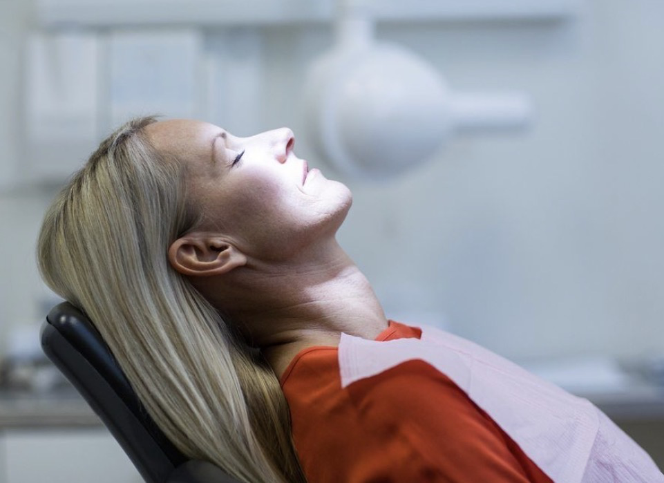 Relaxed patient during dental hypnosis
